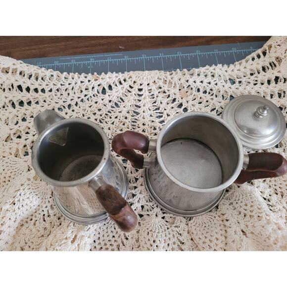 Vintage Stieff Pewter Colonial Sugar Bowl lid and Creamer Wood Handles - Picture 5 of 6